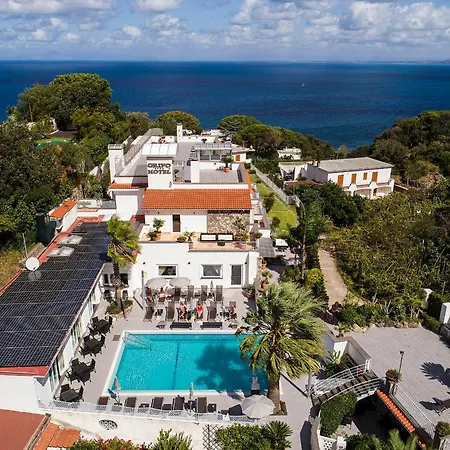 Hotel Grifo Charme &