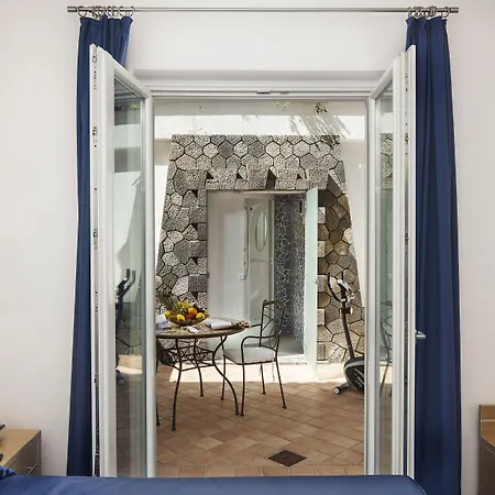 Grifo Charme & Казамиччола-Терме