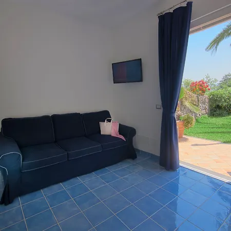 Отель Grifo Charme & 4*