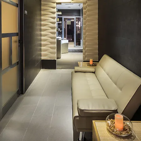 Отель Grifo Charme & Казамиччола-Терме