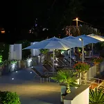 Hotel Grifo Charme & 4*