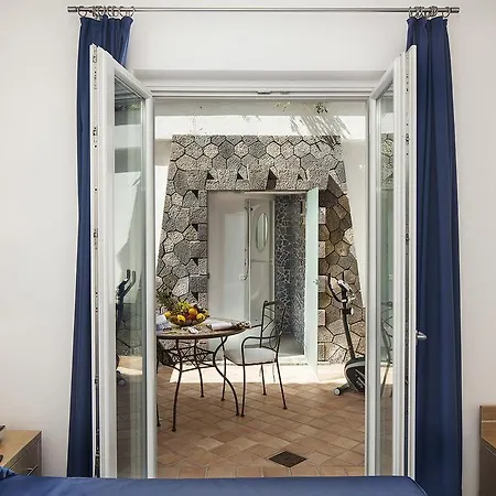 Grifo Charme & Hotell